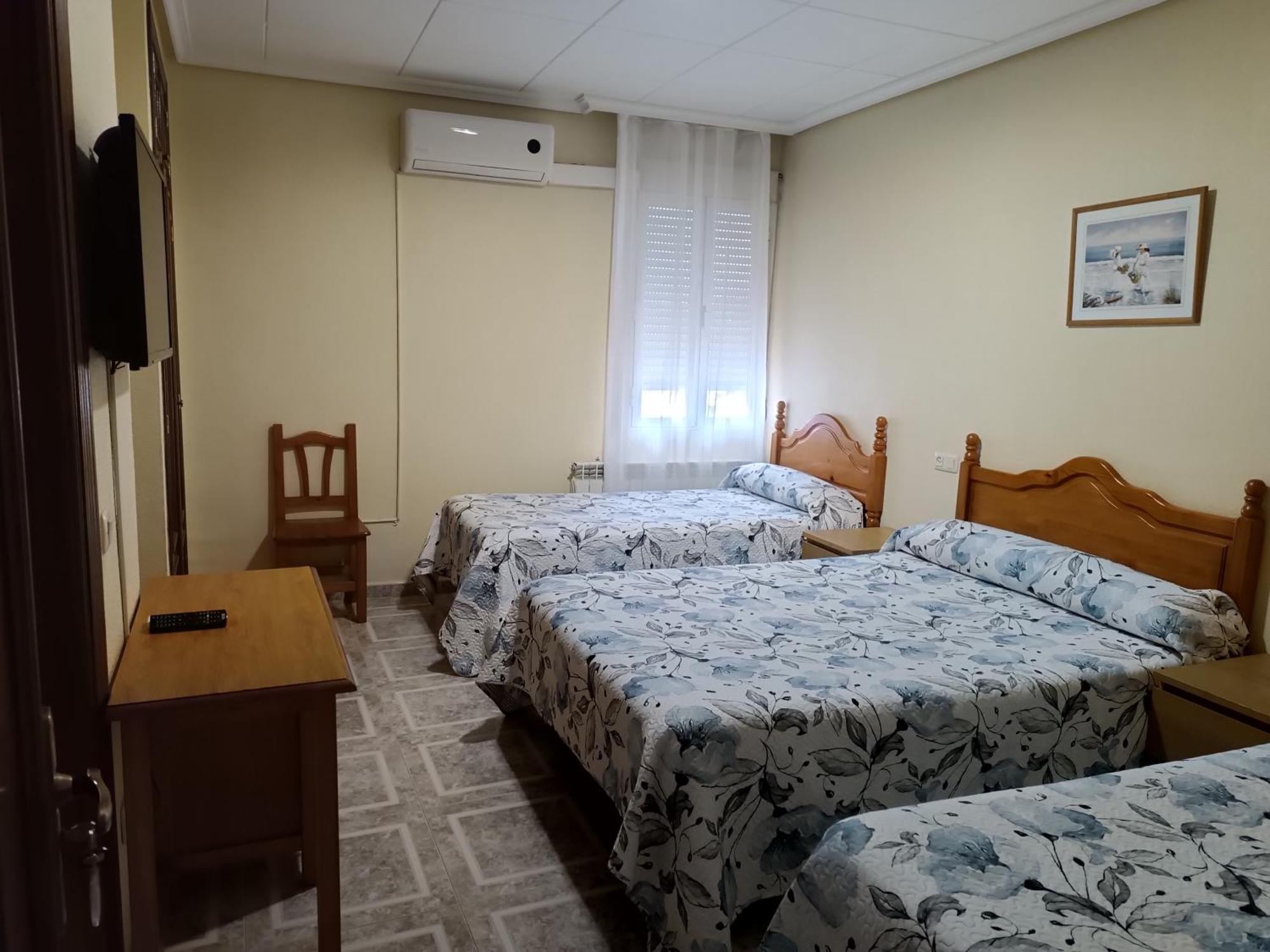 Hostal Avila Ocaña 部屋 写真